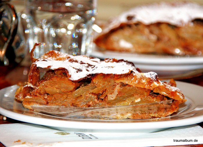 apfelstrudel apfelstrudel