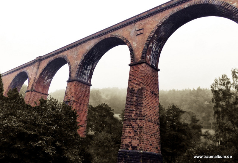 Eisenbahnbrücke in Hessen