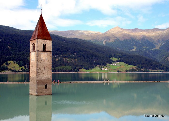 Stau am Reschensee in Südtirol - der wilde Norden von Italien