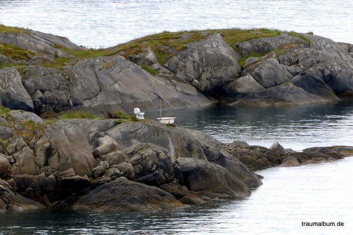 einsames klo am nordkap